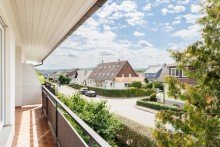 Ruhige Wohnlage Moderne 3-Zi-Wohnung in Nufringen | 1. OG | S�dbalkon | Garage | Neu: EBK, Bad, Fenster und B�den