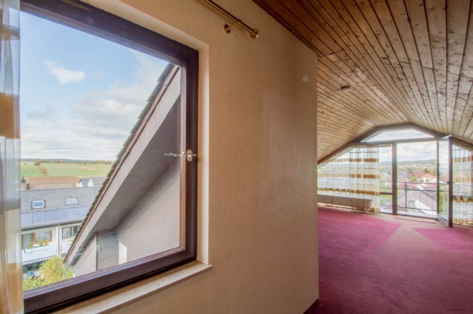 Aussicht wohin das Auge reicht Maisonettewohnung Nufringen