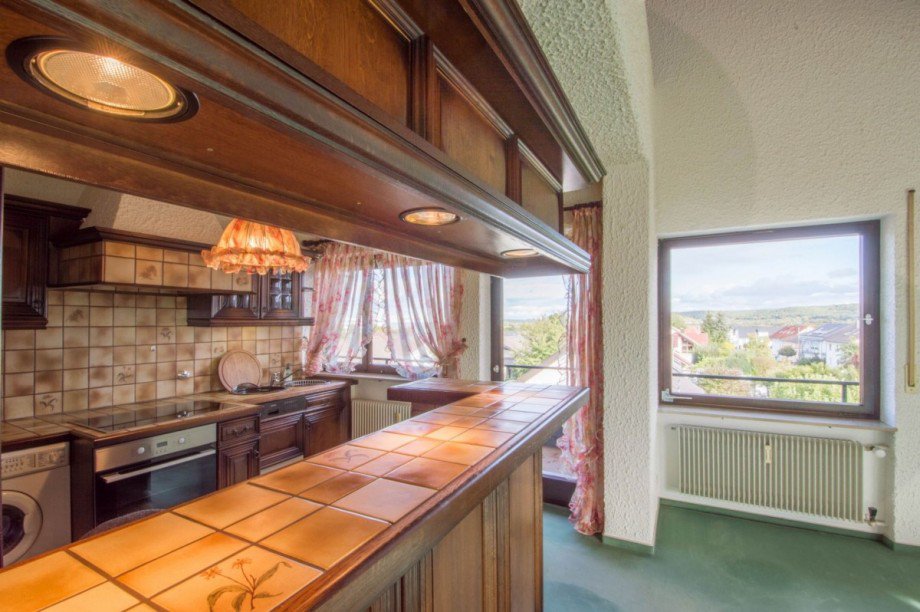 Offene K�che mit Theke Maisonettewohnung Nufringen