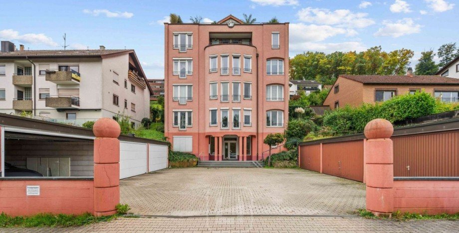 Hofeinfahrt Etagenwohnung Pforzheim