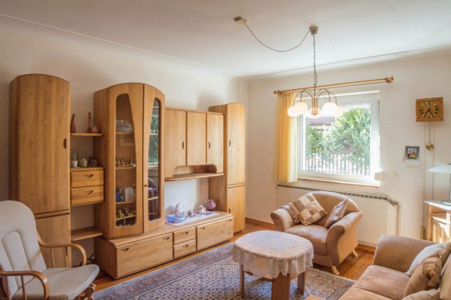 Schlafzimmer/Wohnbereich Zweifamilienhaus Althengstett