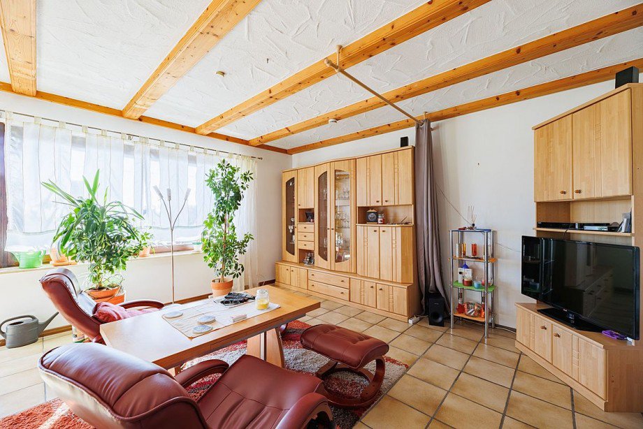 Einladender Wohnbereich Mehrfamilienhaus Wildberg-Sch�nbronn