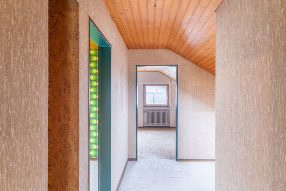 DG Flur Zweifamilienhaus Heimsheim