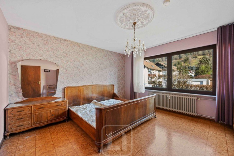 EG | Schlafzimmer Mehrfamilienhaus Bad Wildbad
