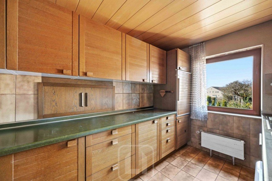 K�che... Doppelhaush�lfte B�blingen