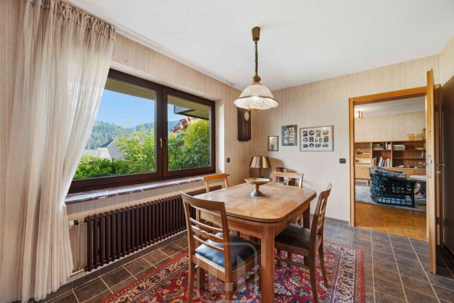 �bergang ins Wohnzimmer Mehrfamilienhaus Bad Wildbad