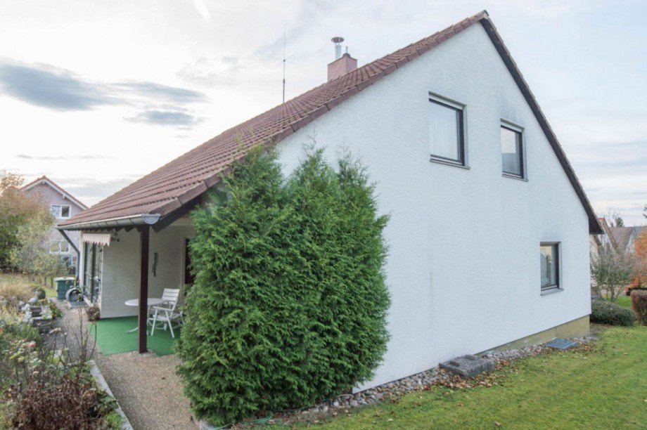 Ostansicht Zweifamilienhaus Althengstett