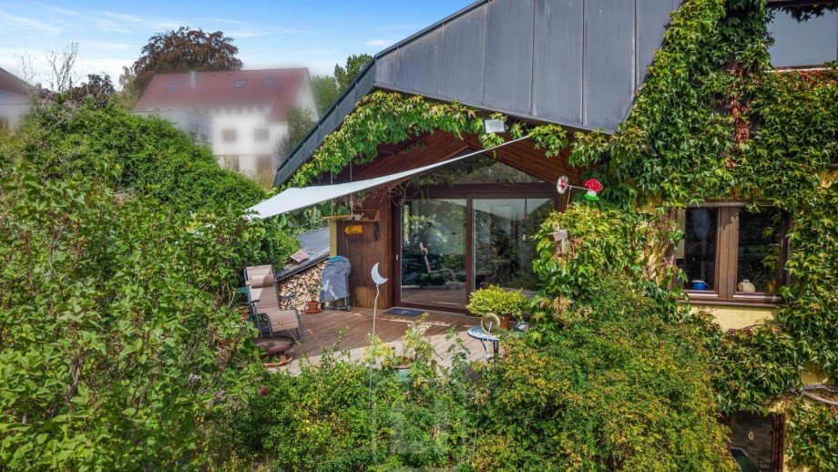 Blick auf die Terrasse Einfamilienhaus Bad Liebenzell