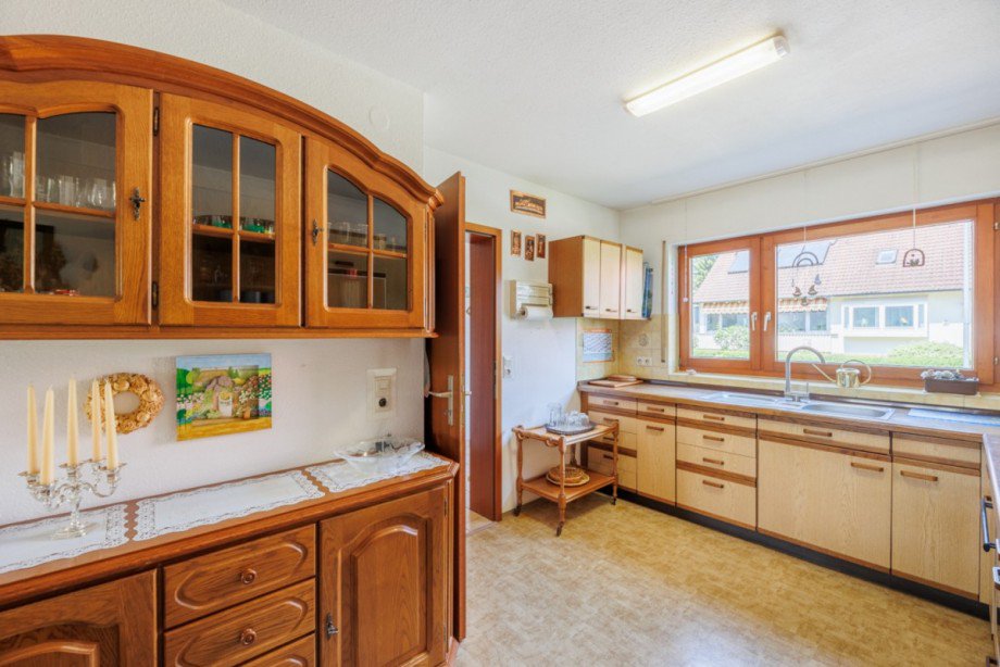 Helle K�che mit... Reihenmittelhaus G�rtringen