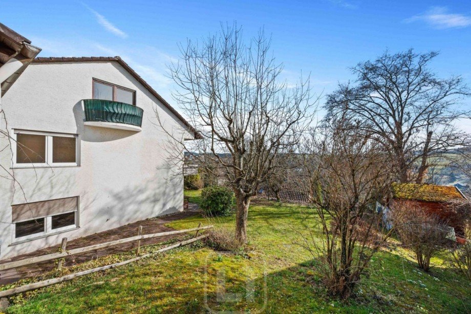 Ruhige gr�ne Oase Zweifamilienhaus Altensteig