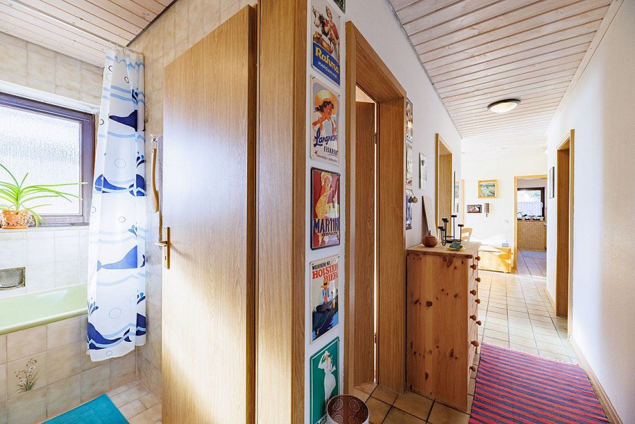 TGL-Bad Flur Mehrfamilienhaus Wildberg-Sch�nbronn