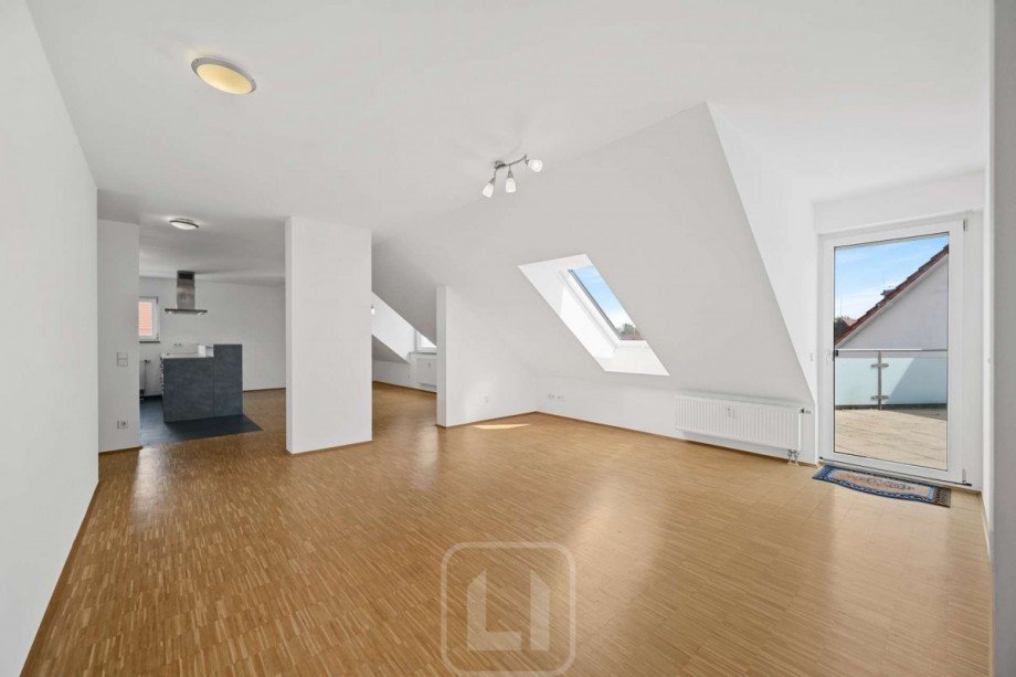 ...mit Zugang zur Terrasse Dachgeschosswohnung Stuttgart