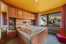 1. OG | Schlafzimmer Wohnhaus mit 4 Einheiten | Eigennutzung, Familie & Vermietung kombinieren | Attraktive Lage