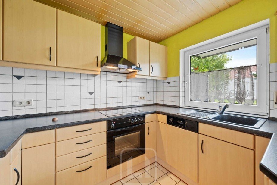 Einbauk�che Etagenwohnung Althengstett