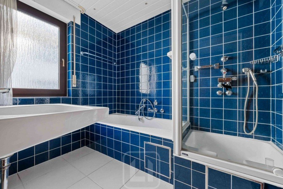 EG | Badezimmer Mehrfamilienhaus Bad Wildbad