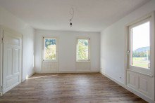 Zimmer 3 Erstbezug! Historischer Altbau | Hochwertig kernsaniert mit modernstem Interieur