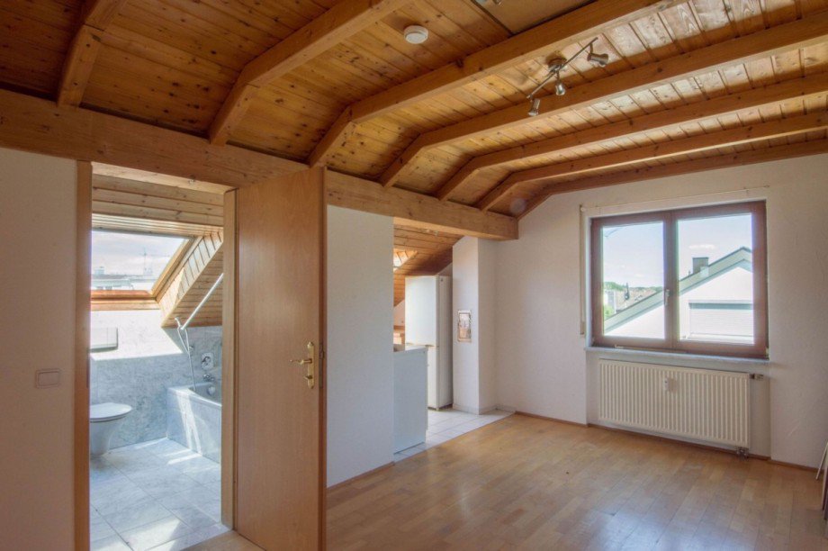 DG: Wohn-/Essbereich Mehrfamilienhaus Neuhausen