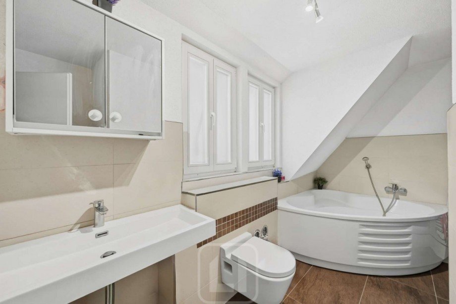 2. DG | Badezimmer Wohn- / Gesch�ftshaus Calw