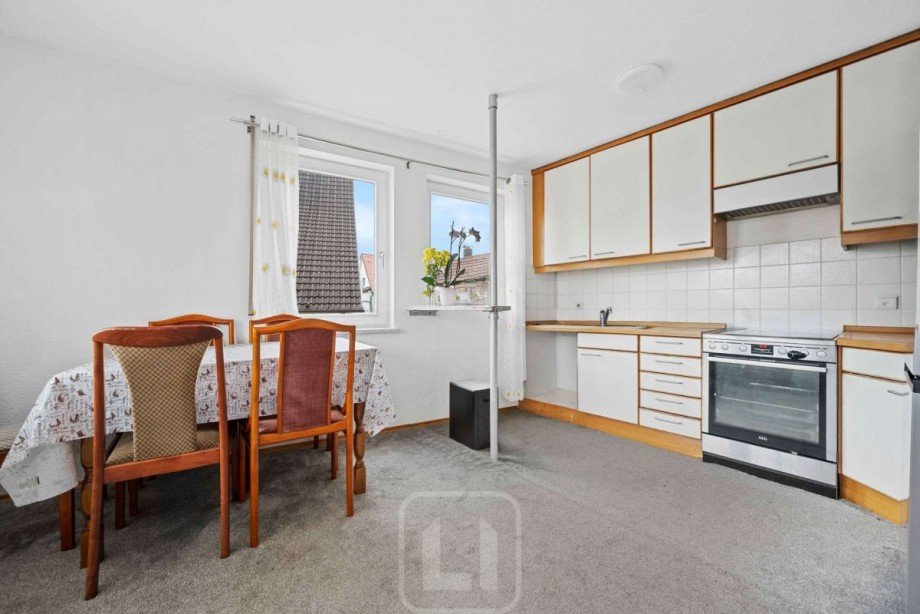 K�chenzeile mit Theke Etagenwohnung Nufringen