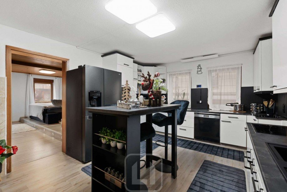 Einbauk�che (ohne Elektroger�te) Mehrfamilienhaus Bad Liebenzell