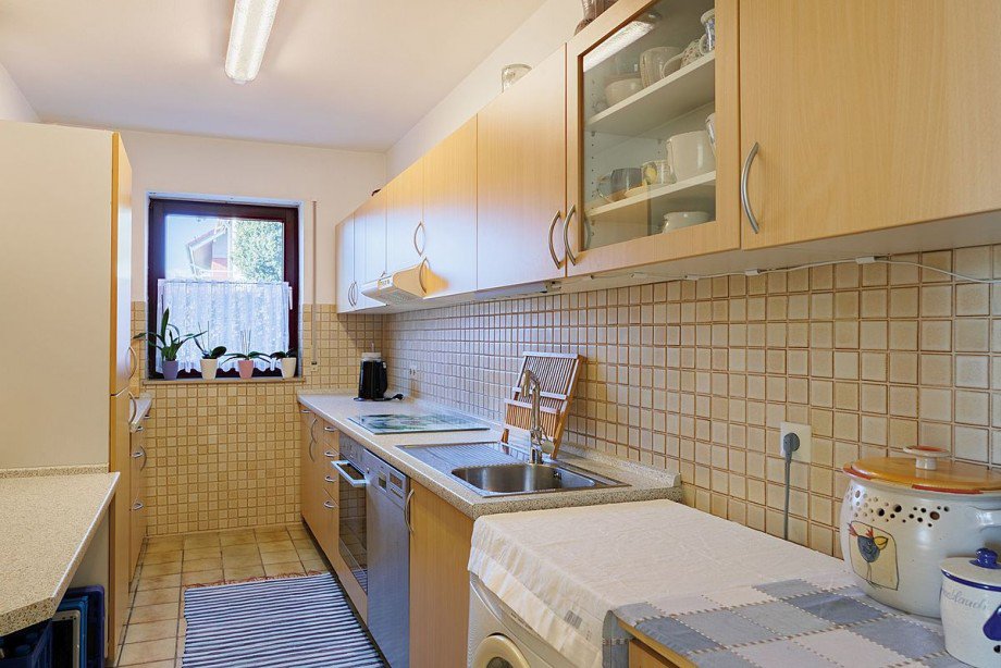 K�che mit EBK Mehrfamilienhaus Wildberg-Sch�nbronn