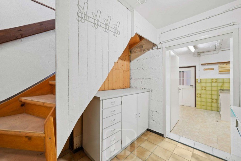 UG I Treppenhaus | Flur Doppelhaush�lfte Dobel