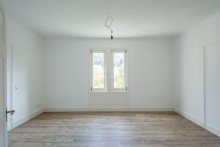 Zimmer 2 Erstbezug! Historischer Altbau | Hochwertig kernsaniert mit modernstem Interieur