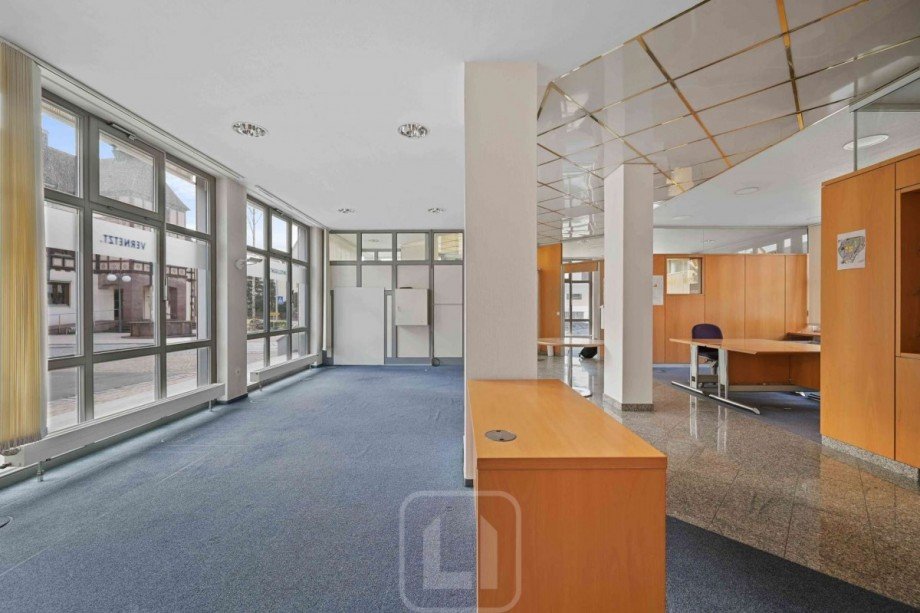 Nat�rliches Licht B�rofl�che Deckenpfronn