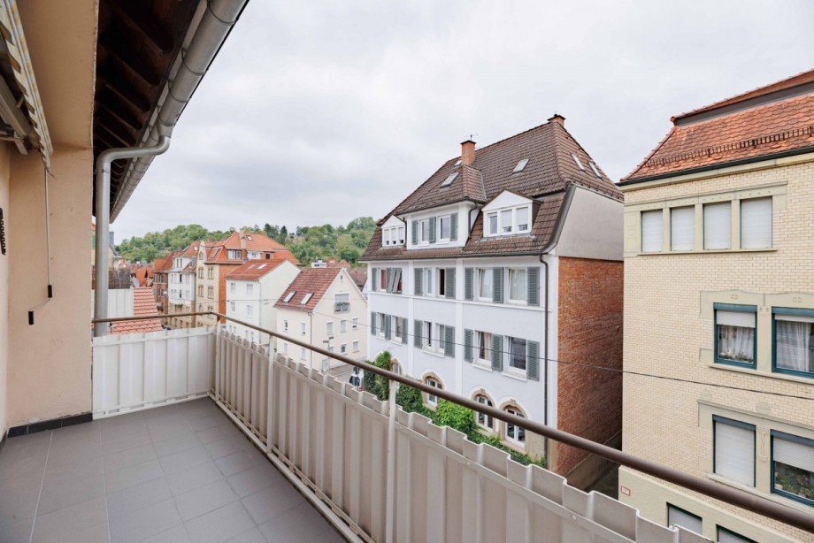 Balkon mit S�dausrichtung Etagenwohnung Stuttgart