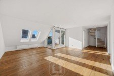 Hauptbild �ber den D�chern von Pleidelsheim | 4,5 Zimmer Maisonette | Terrasse & Balkon | Tiefgarage