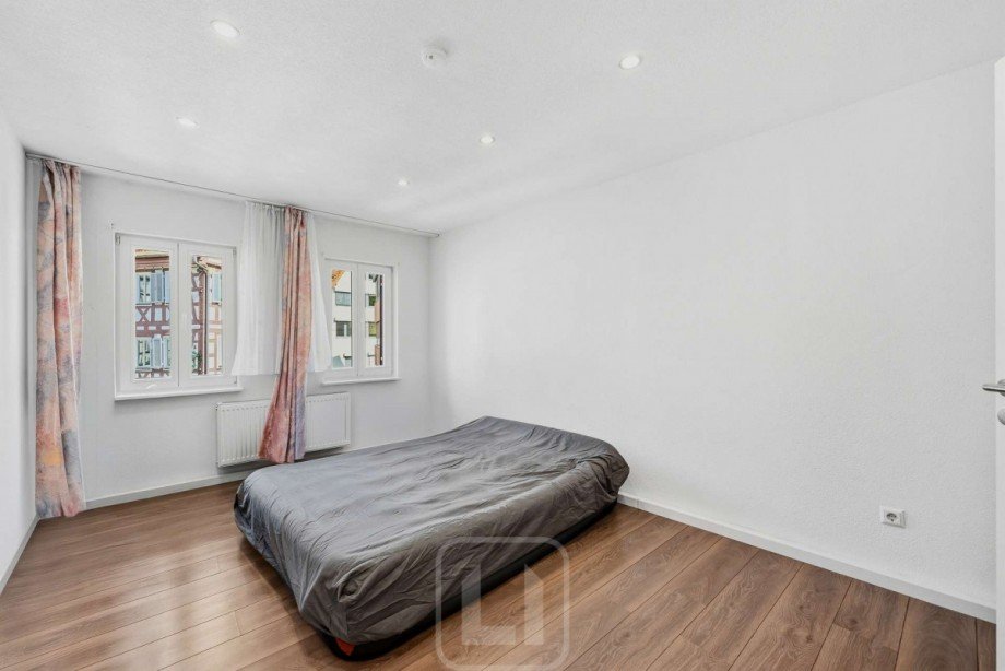 2. OG | Schlafzimmer Wohn- / Gesch�ftshaus Calw