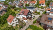 Hausansicht S�d-West Modernisiertes Mehrgenerationenhaus mit ELW | 231 m� Wohnfl�che | 827 m� Grundst�ck