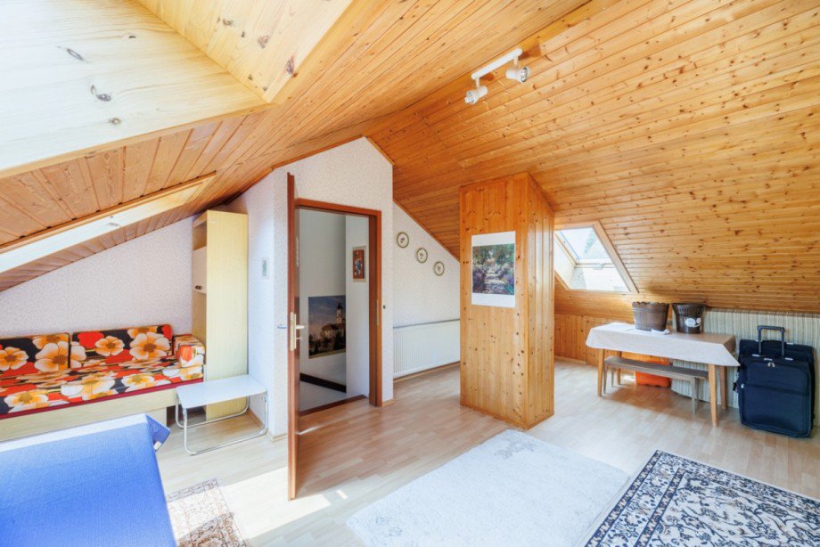 Dachgeschoss (2) Reihenmittelhaus G�rtringen