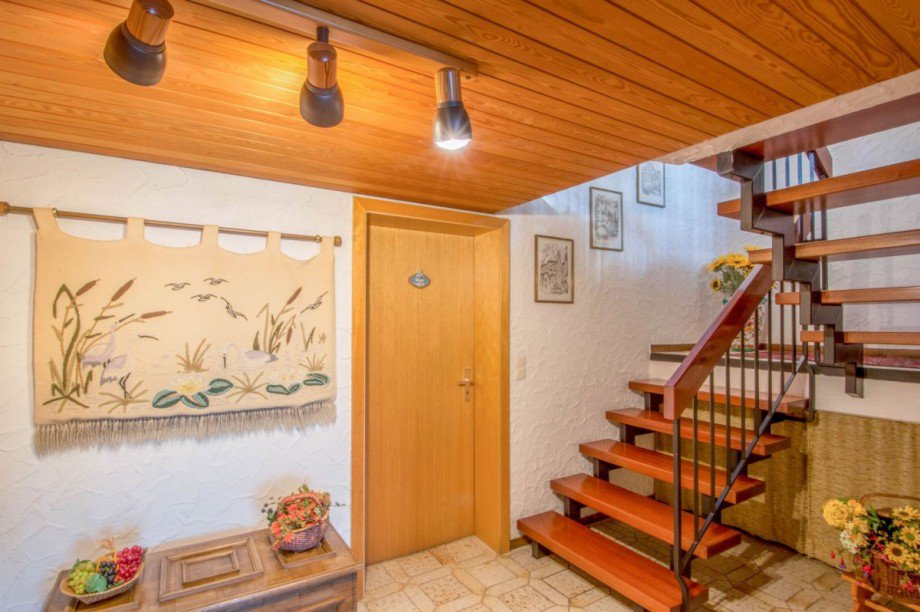 Treppenabgang/Flur UG Einfamilienhaus Calw