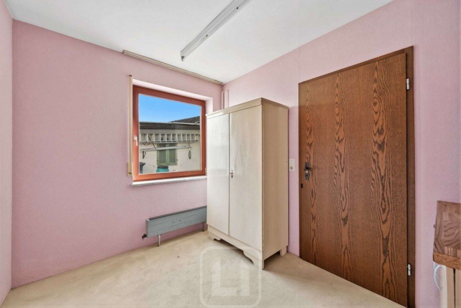 Zimmer 1 Mehrfamilienhaus B�blingen