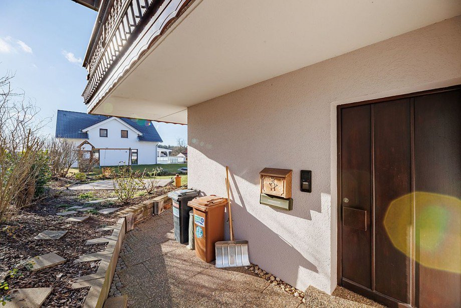 Souterrain Eingang Mehrfamilienhaus Wildberg-Sch�nbronn