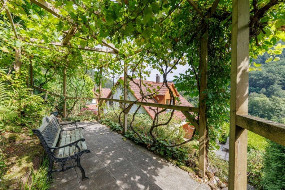 Romantischer Sitzplatz Einfamilienhaus Calw