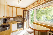 K�che m. Zugang zur Terrasse Zweifamilienhaus mit sch�nem Grundst�ck | Sauna | Garten | Terrassen | Doppelgarage