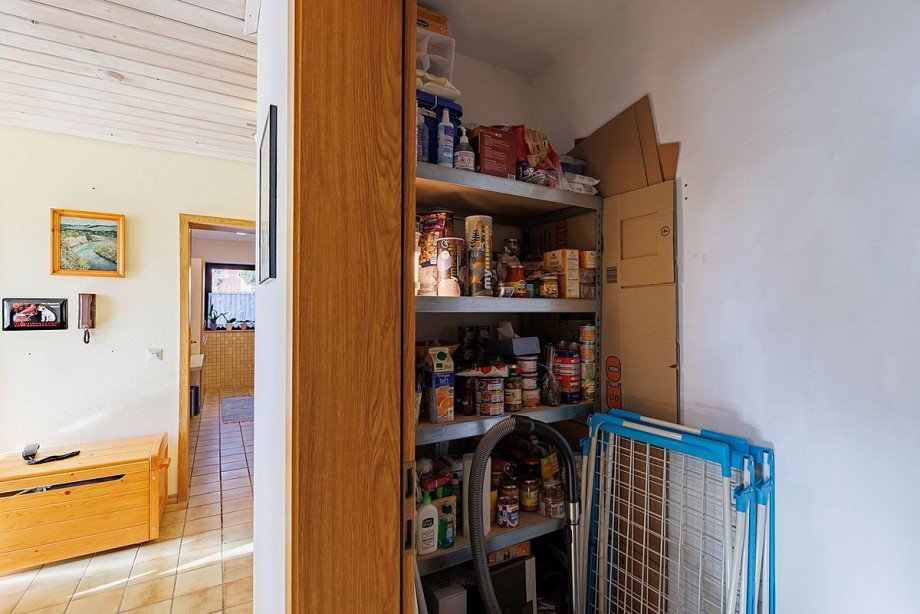 Abstellkammer Mehrfamilienhaus Wildberg-Sch�nbronn