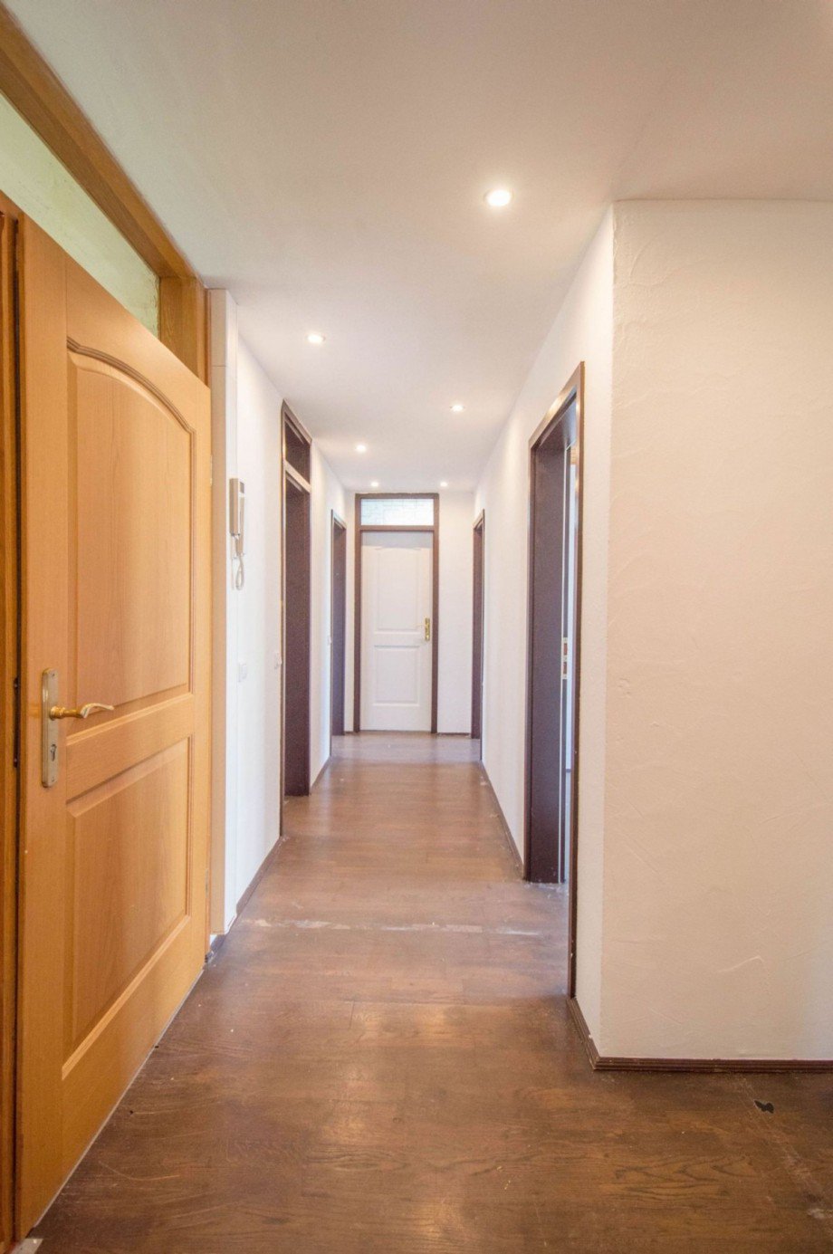 Eingangsbereich OG | Flur Mehrfamilienhaus Neuhausen