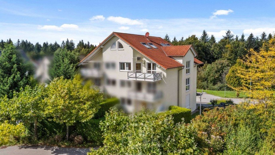 Licht und Charme im Dachgeschoss Maisonettewohnung Neuenb�rg
